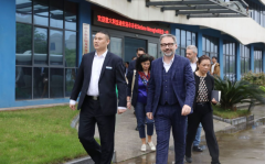 熱烈歡迎意大利圭迪佐洛市市長一行蒞臨我司參觀！