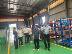 蘆溪水務總經(jīng)理劉慈華，易總監(jiān)等蒞臨我司參觀交流并指導工作
